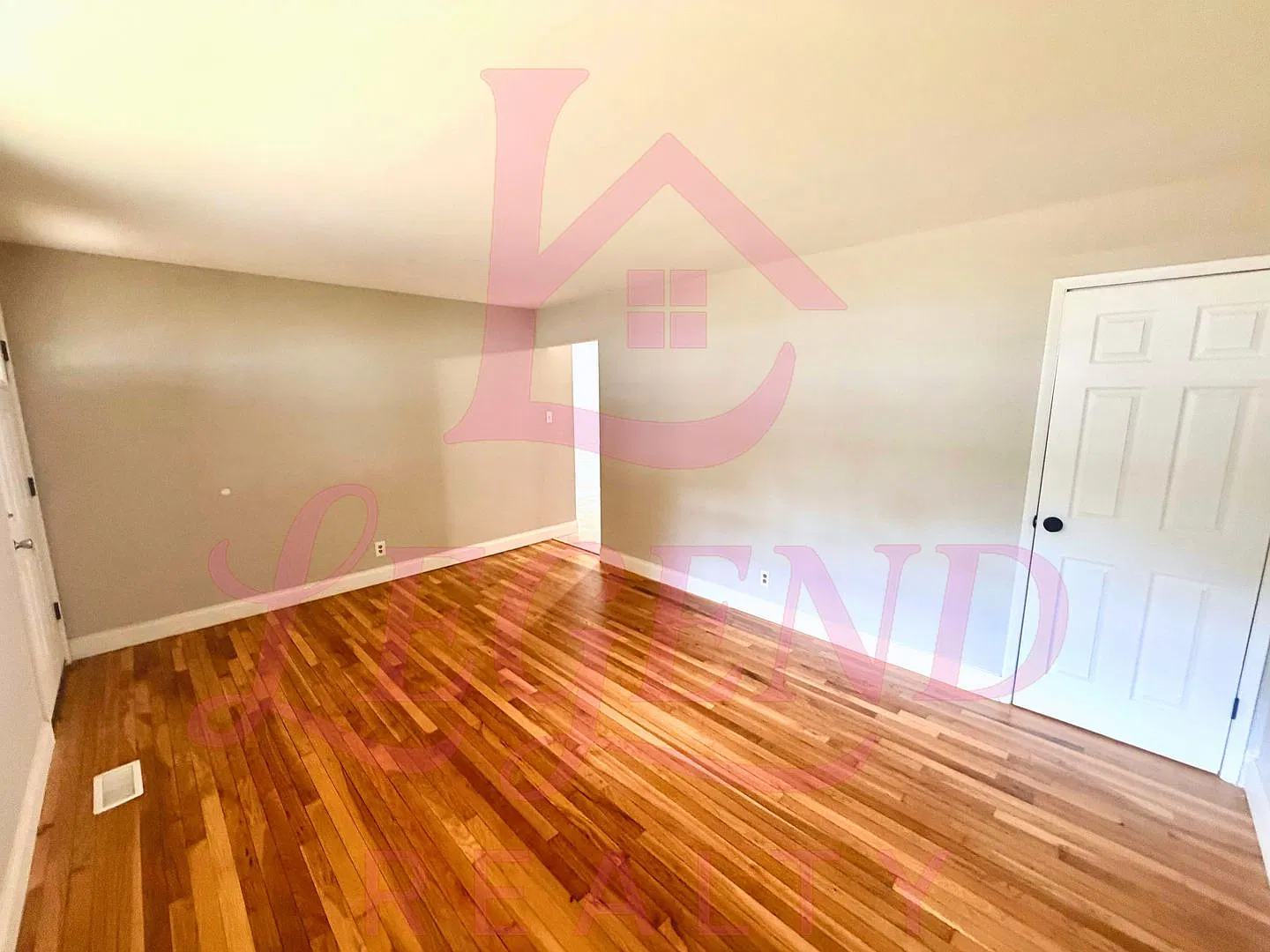 3 Bedrooms | 1 Bathroom | Partially Finished Basement | Spacious Backyard | Covered Carport — Photo 4