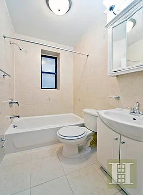 Rented by Halstead Real Estate | media 7