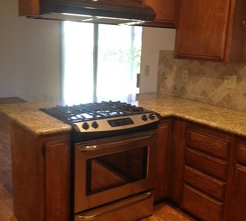 3rd image of 4219 W 169th St