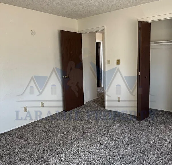 714 Downey St #21 — Photo 11