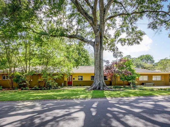 2284 Hillsdale Dr, Baton Rouge, LA 70808