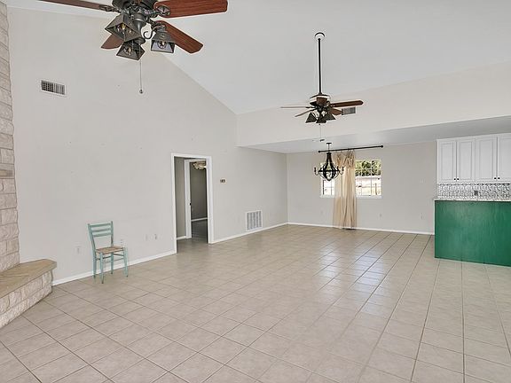4th image of 502 Views Blvd