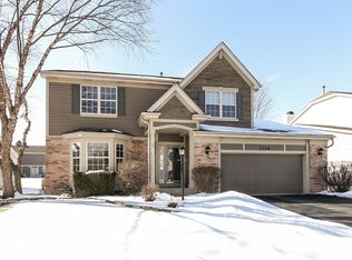 1358 N Larkspur Ln, Palatine, IL 60074