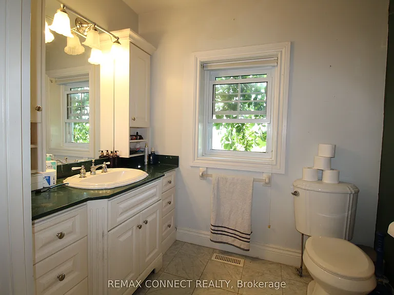 10748 McEwen Dr #HOUSE — Photo 19
