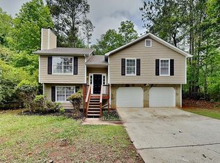 5630 Hillcrest Dr, Union City, GA 30291