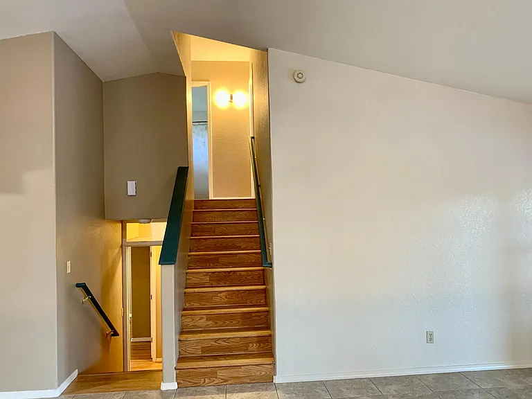 7320 E Knollwood Dr — Photo 7