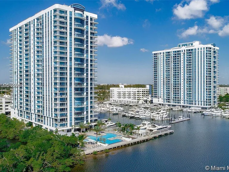 17301 Biscayne Blvd #1407 — Photo 11