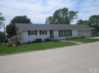 414 2nd Ave SW, Buffalo Center, IA 50424