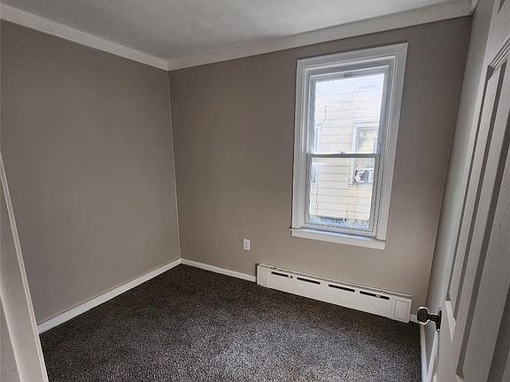 3rd image of 56 Orchard St
