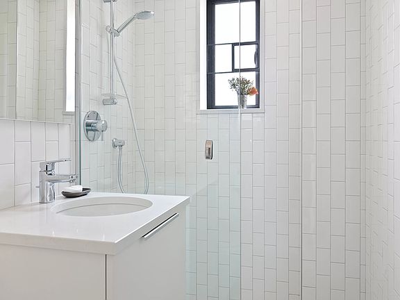 5th image of 130 8th Ave APT 5J