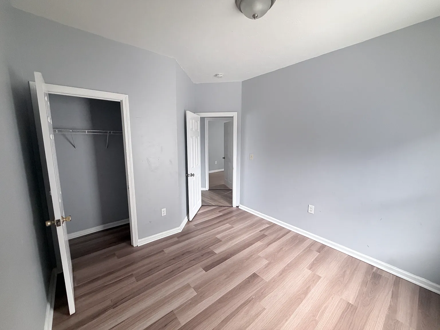 3 bed, $1,950 — Photo 1