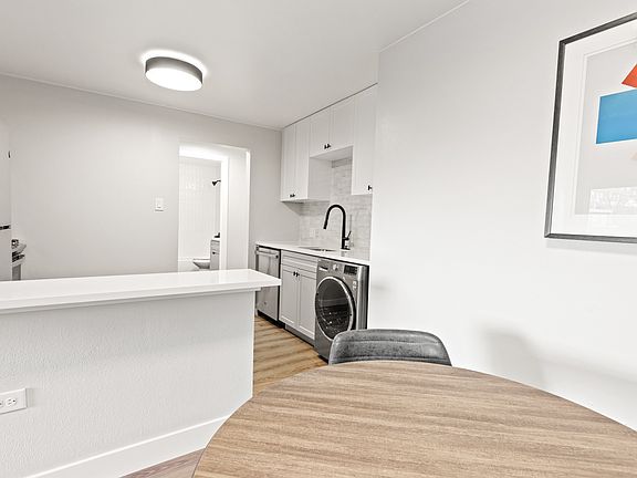 5th image of 30 S Emerson St #402