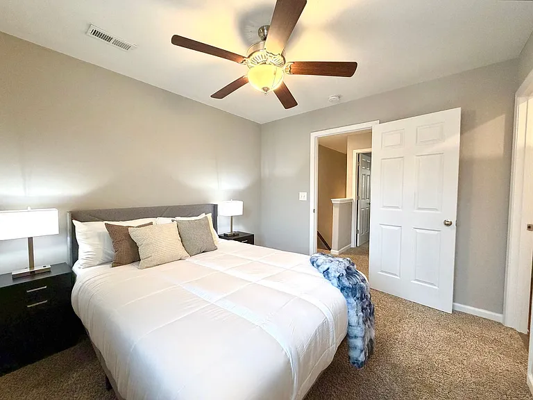 925 Woody Hills Dr — Photo 27