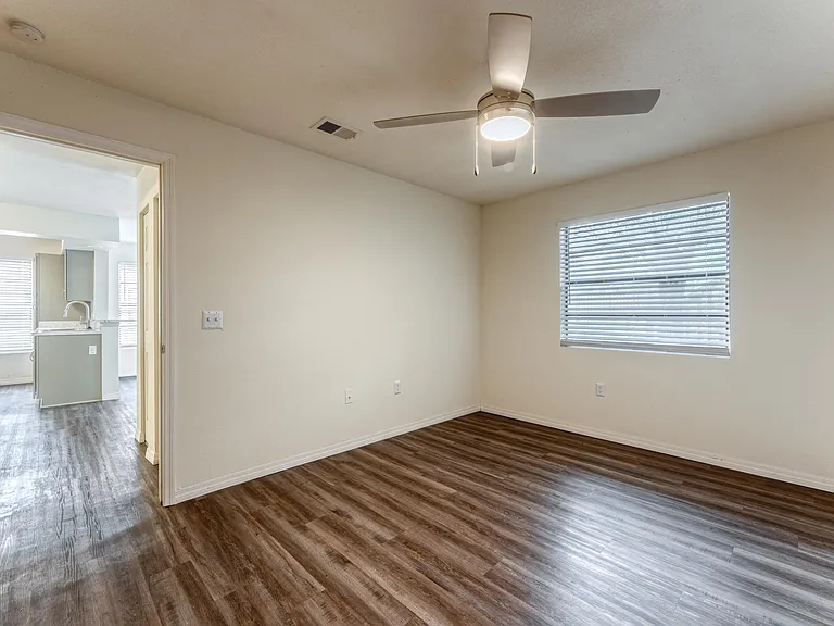 Cypress Trail Apartments — Photo 20