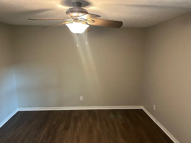 30 Sleepy Hollow Ct — Photo 11