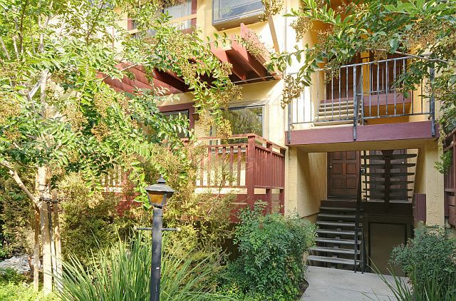 1st image of 214 Race St