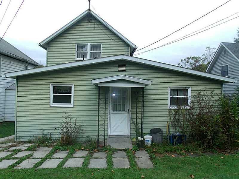 2nd image of 5591 Monroe Cir
