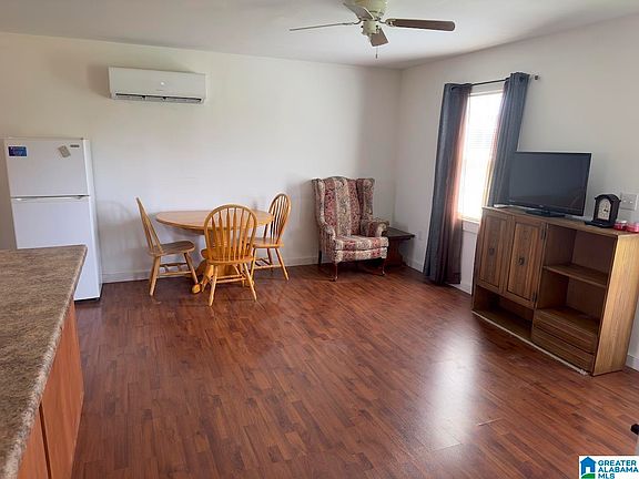 3rd image of 1445 County Road 38