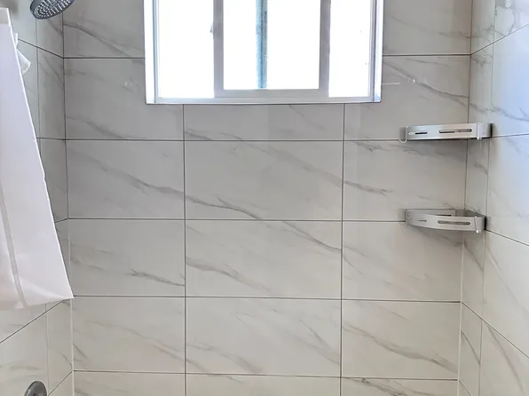 3534 Perlita Ave #6, Los Angeles, CA 90039