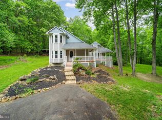 6087 Snow Mountain Rd, Broad Run, VA 20137