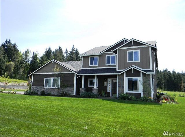 Elegance and function allow you to call this Home! Enjoy the quiet, entertain, or just romp in the y