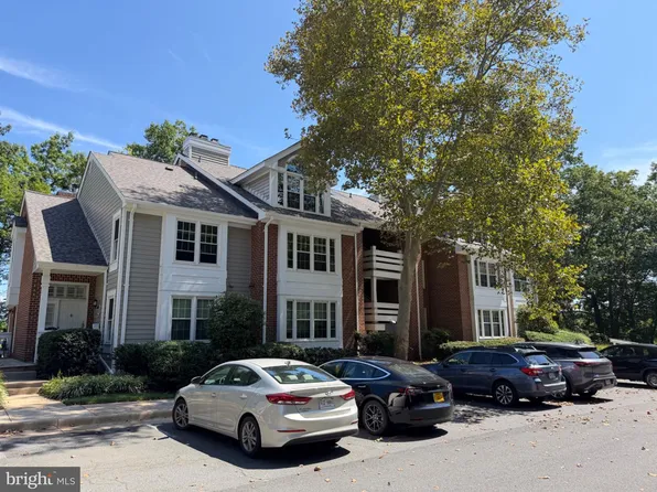 11144 Beaver Cir #11144, Reston, VA 20190