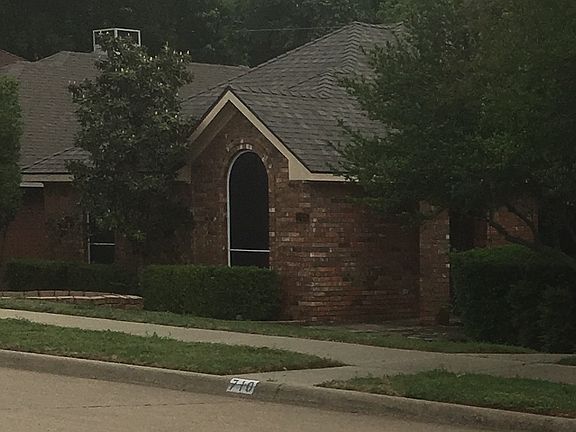 3rd image of 708 Willow Oak Dr