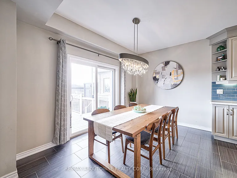 195 Greti Dr #UPPER — Photo 17