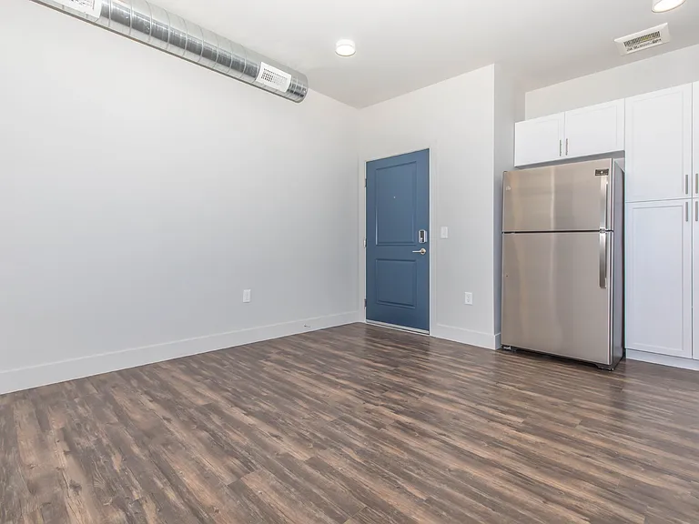 532 CO — Photo 10