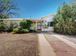 5416 Mountain Rd NE, Albuquerque, NM 87110