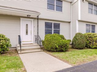 9 Morrill Ln #6, North Providence, RI 02904
