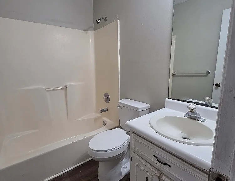 230.5 Lanier Dr #200 — Photo 9