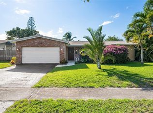 1710 N 51st Ave, Hollywood, FL 33021