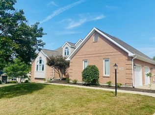 7126 Walnut Creek Dr, Liberty Township, OH 45011