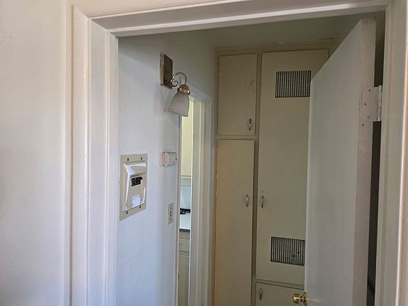 2nd image of 34063 Avenue J APT A