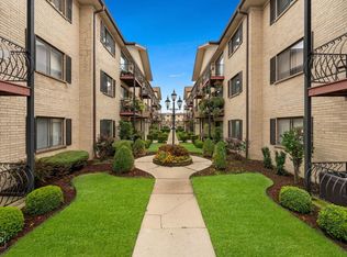 (Undisclosed Address), Chicago, IL 60656