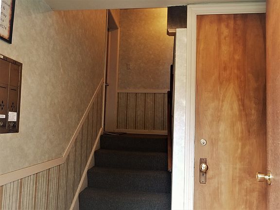 2nd image of 9129 La Crosse Ave