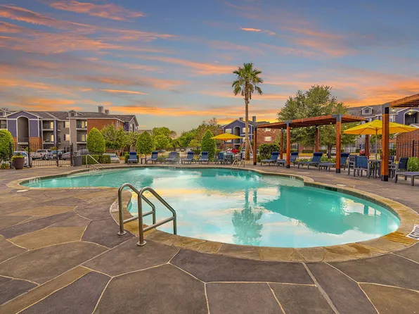 Grand Palms
