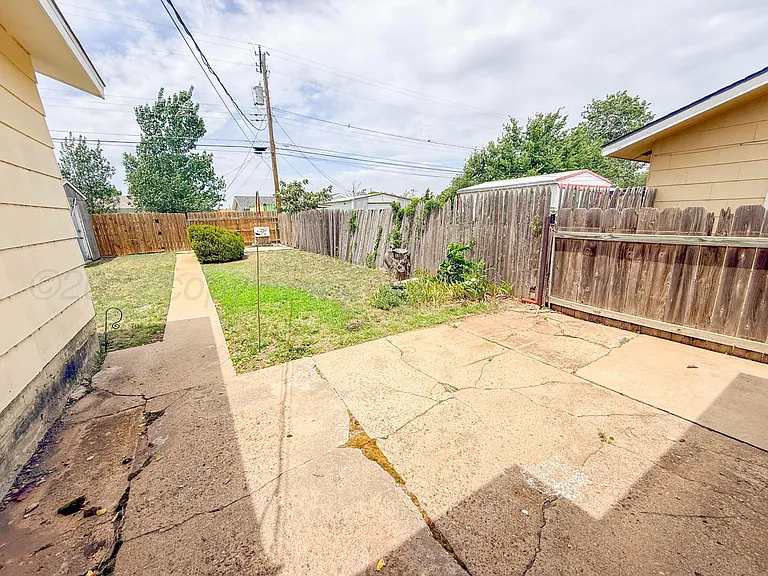 1817 N Wells St — Photo 35