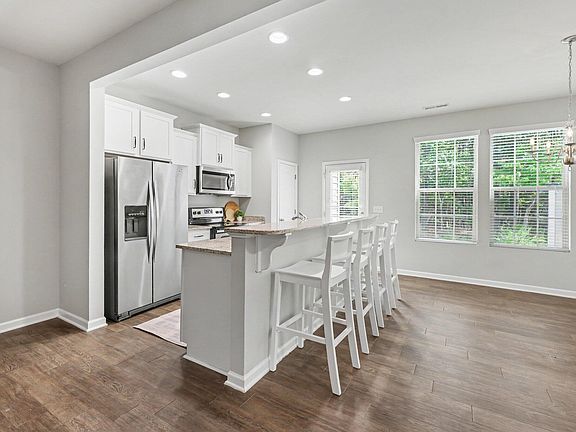 3rd image of 223 Cross Blossom Rd