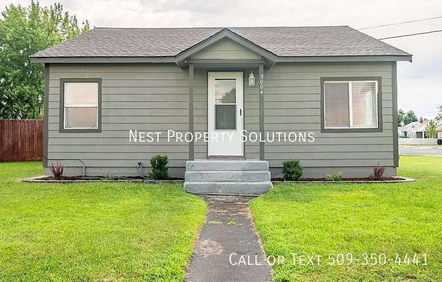 3004 W Lakeside Dr