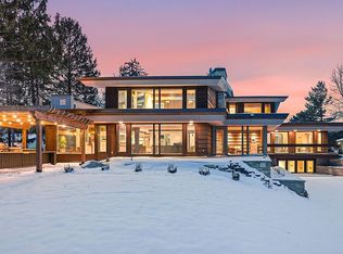 569 Quixote Ave N, Lakeland, MN 55043