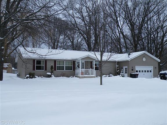 2nd image of 814 N Delia St