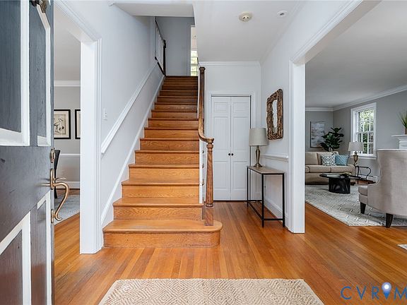 2nd image of 6317 Ridgeway Rd