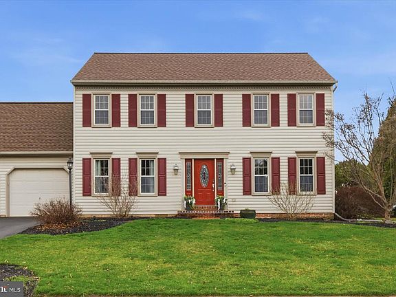2nd image of 1829 Krystle Dr