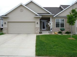 2629 Feather Run Trl, Cedar Falls, IA 50613
