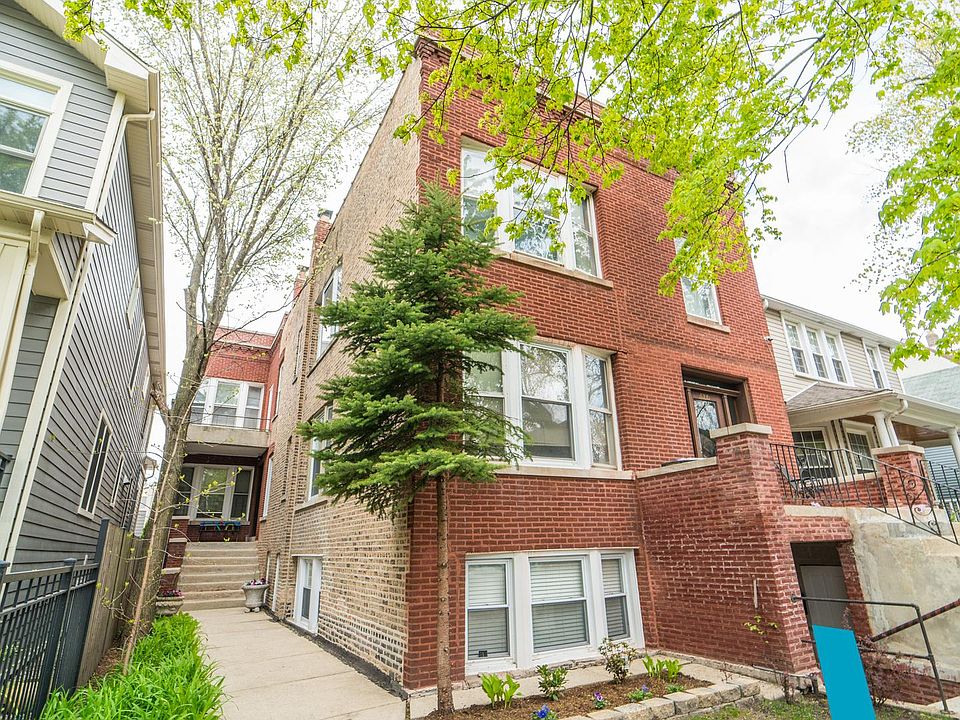 1st image of 2424 W Warner Ave #2R