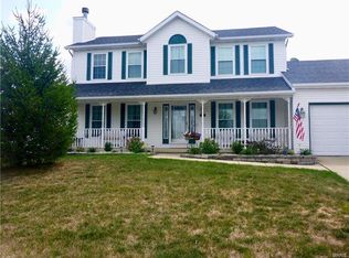 2712 Pipers Ct, Shiloh, IL 62221