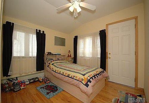 4th image of 14734 23rd Ave