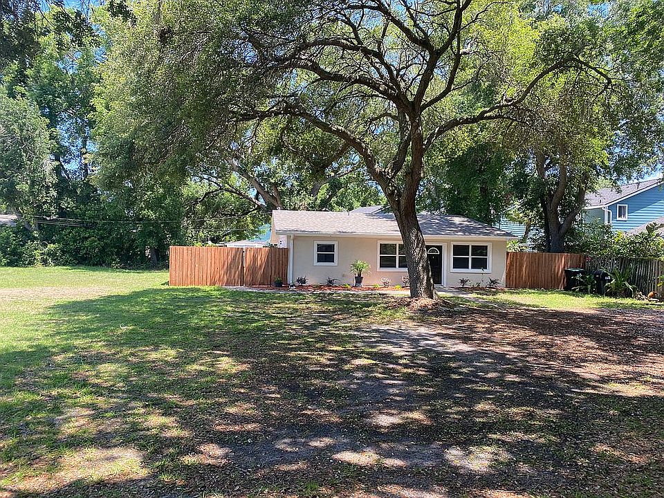 1st image of 1011 Nela Ave